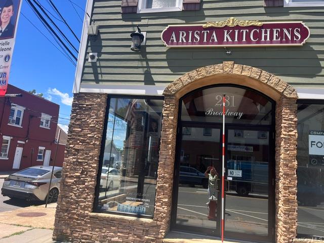 281 Broadway – For Rent