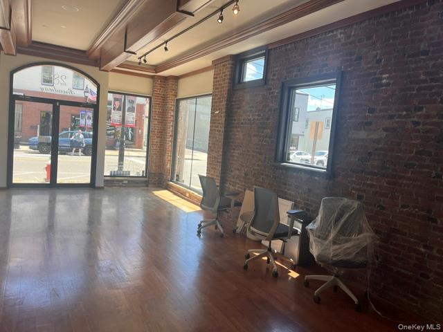 281 Broadway – For Rent photo 2