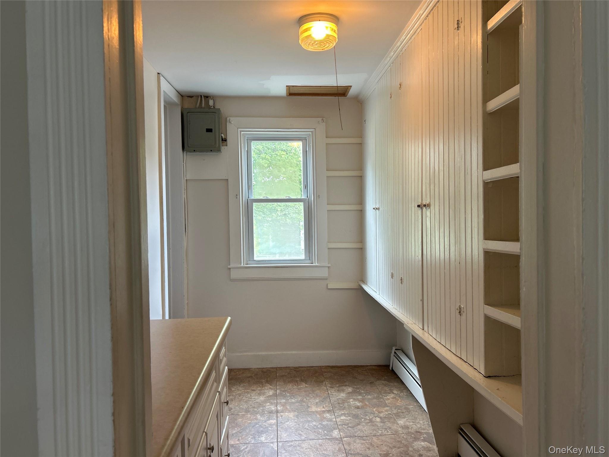 5851 S Elm Avenue – For Rent photo 7