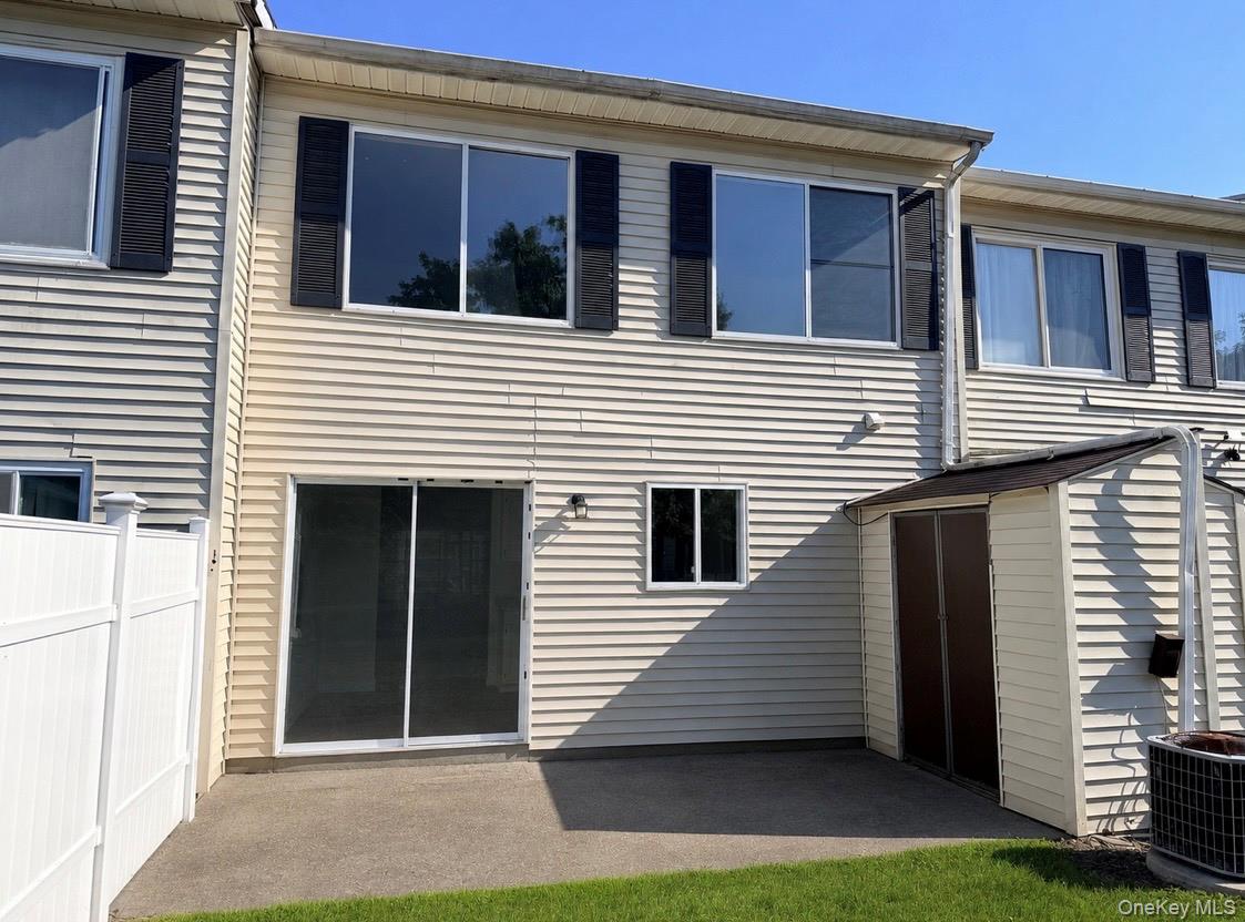 276 Temple Hill Road, Unit 906 photo 22