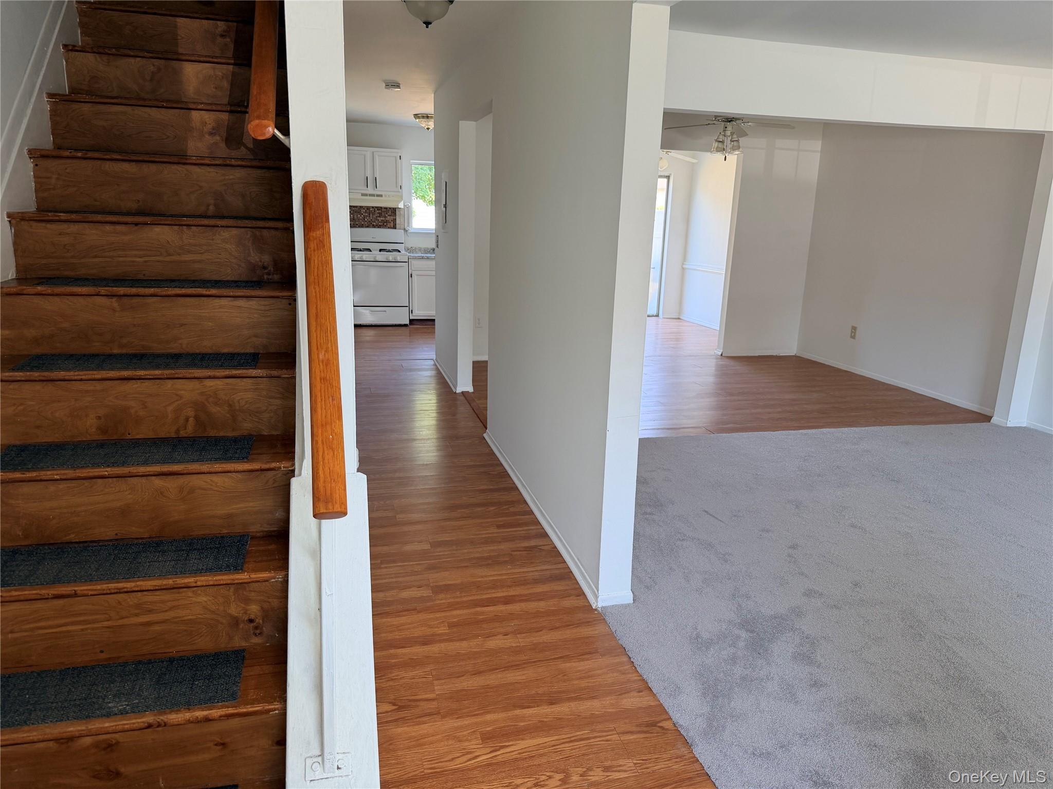 276 Temple Hill Road, Unit 906 photo 5