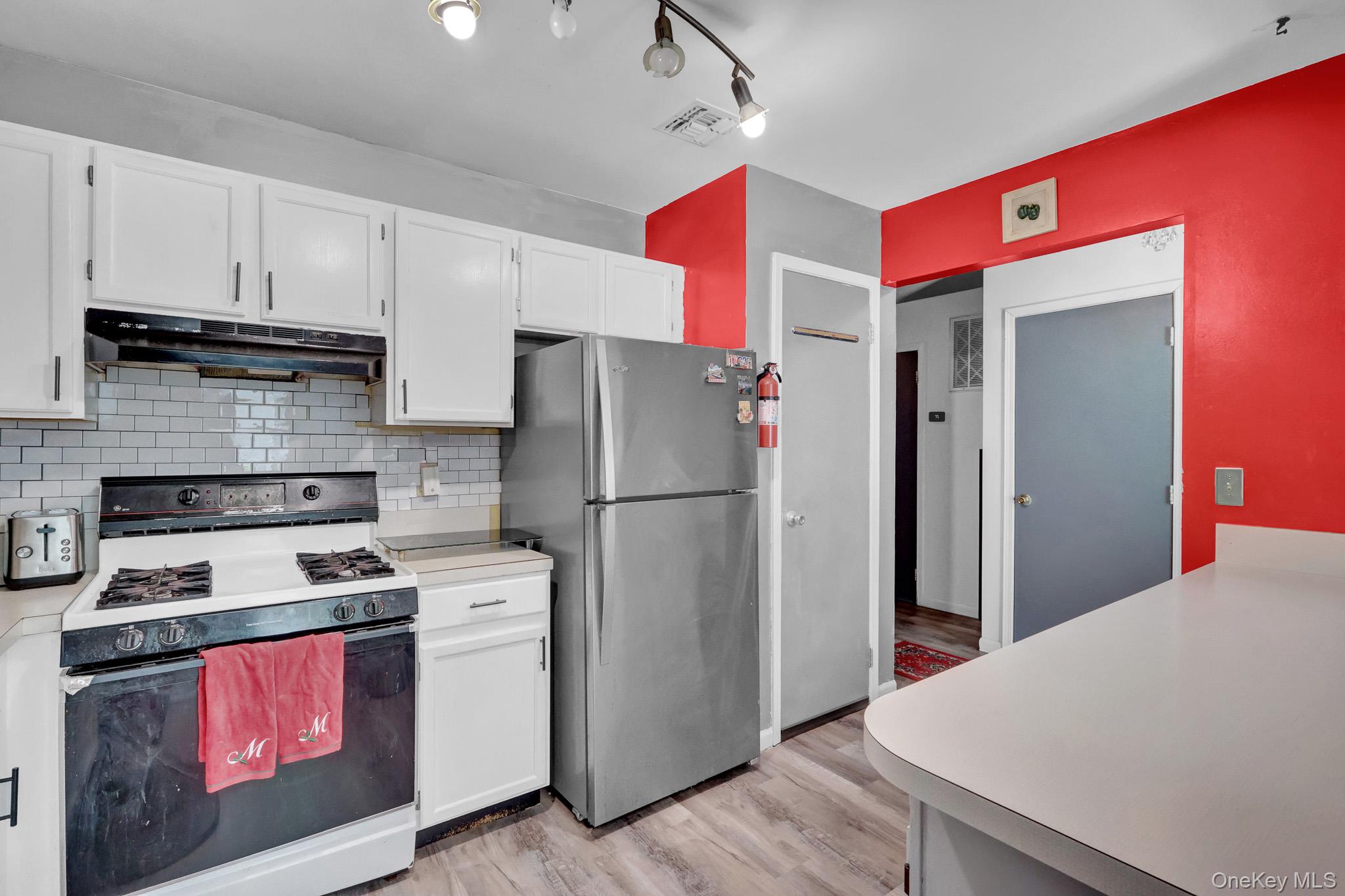 6 Beech Street – For Sale photo 10