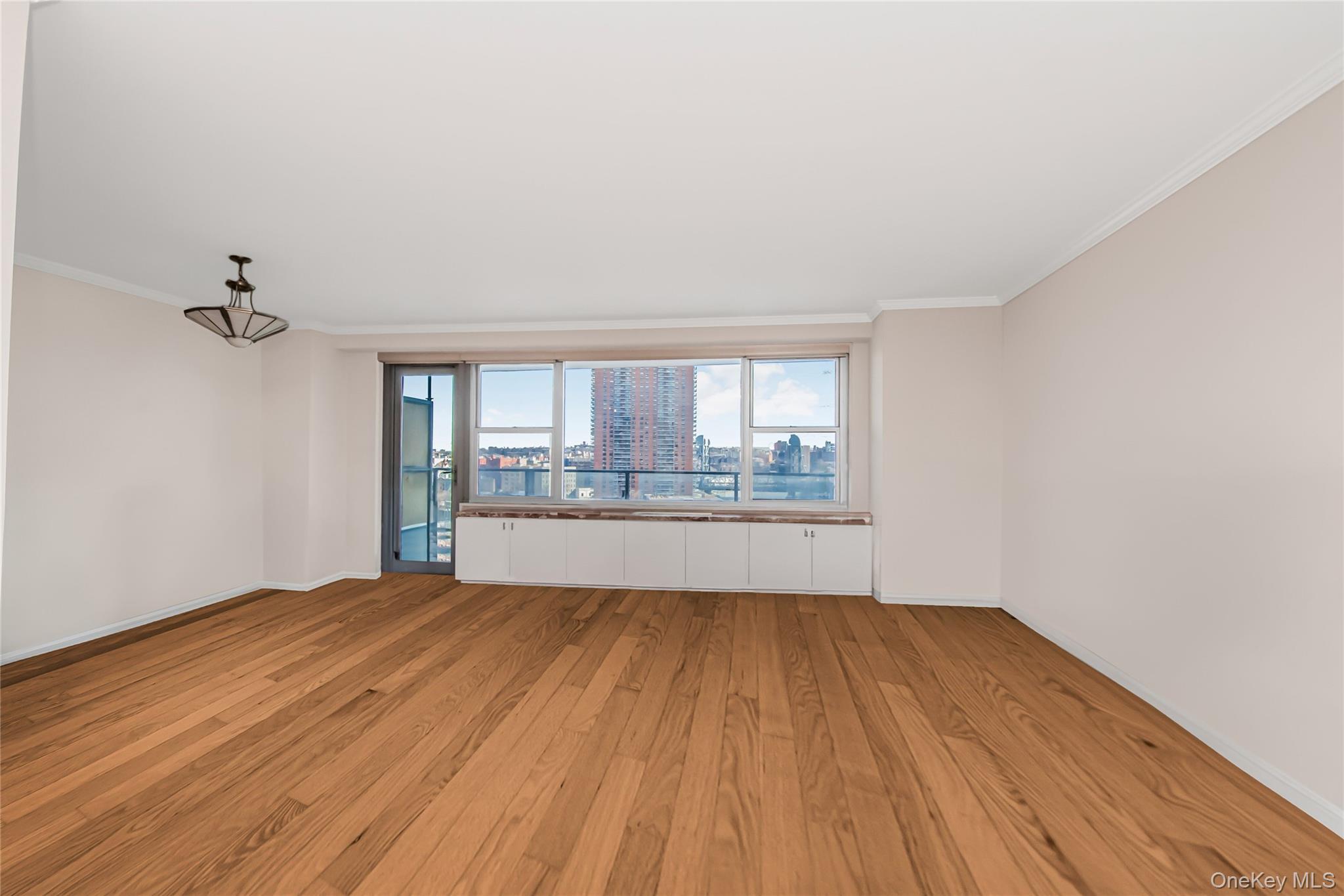 2500 Johnson Avenue, Unit 3S photo 2