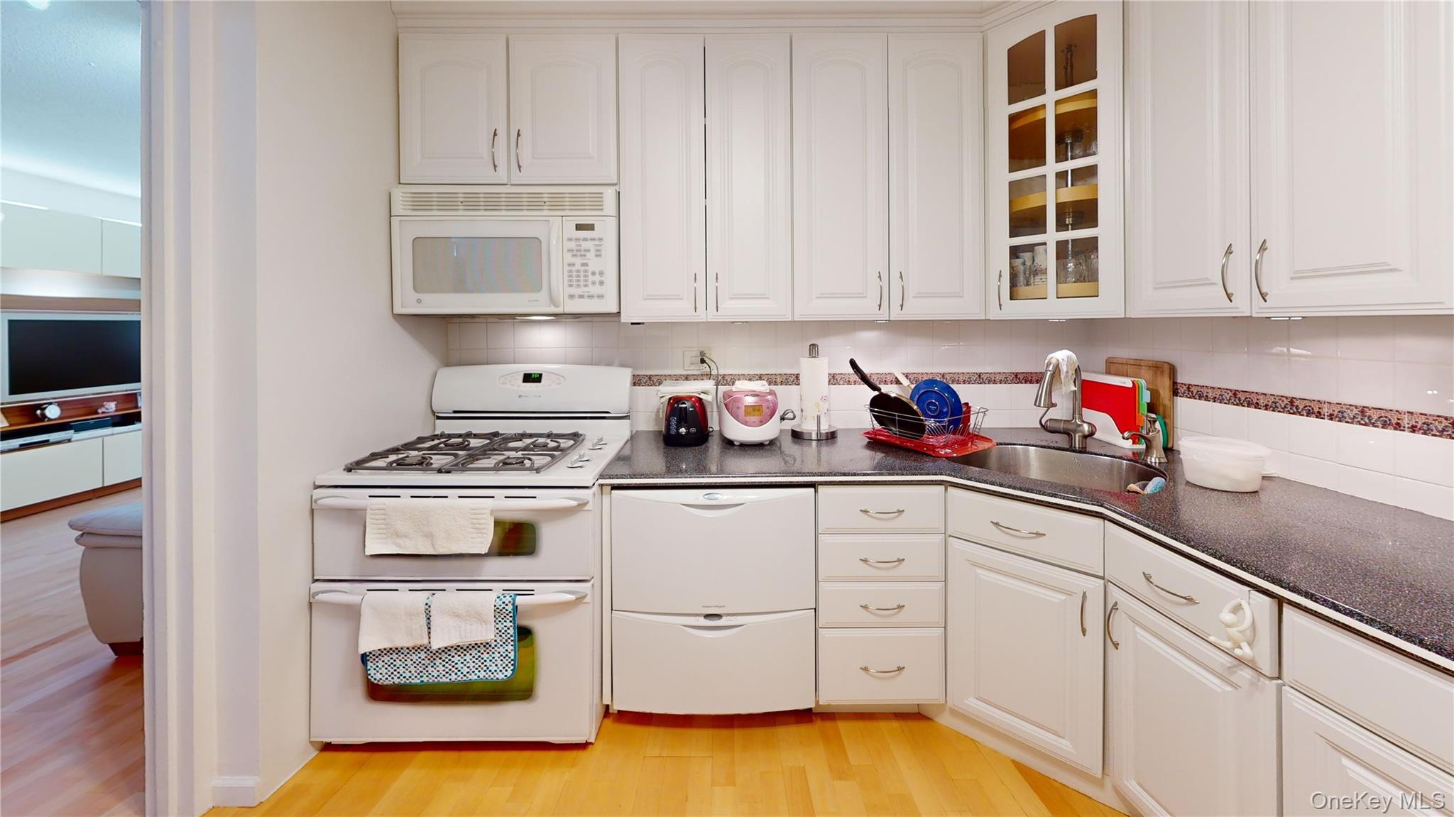 1 Bay Club Drive, Unit 17E photo 6