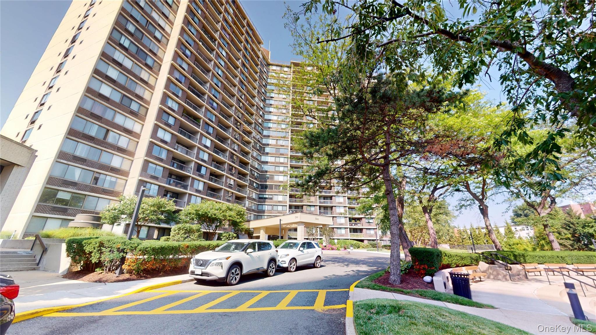 1 Bay Club Drive, Unit 17E