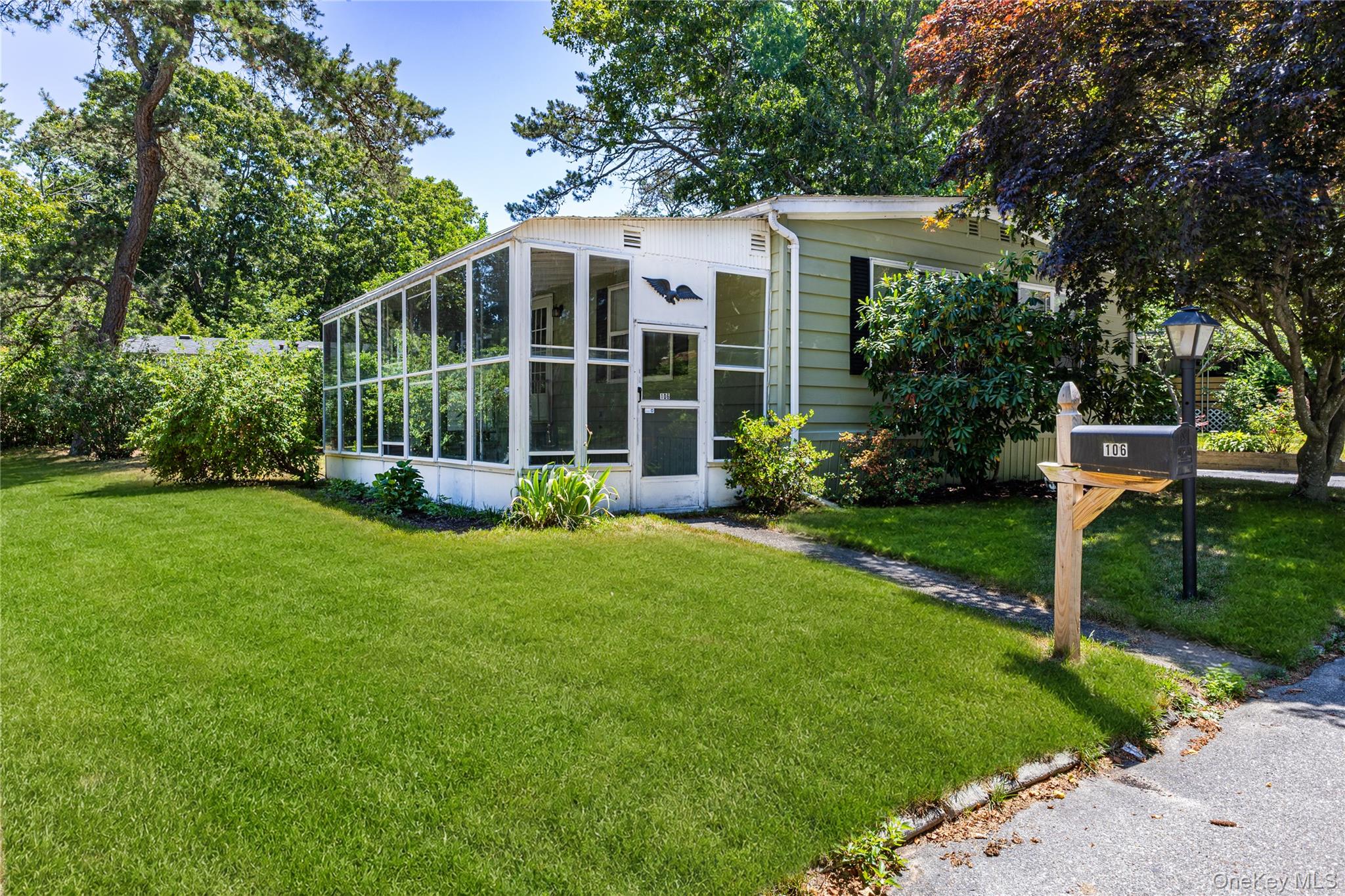 525 Riverleigh Avenue, Unit 106