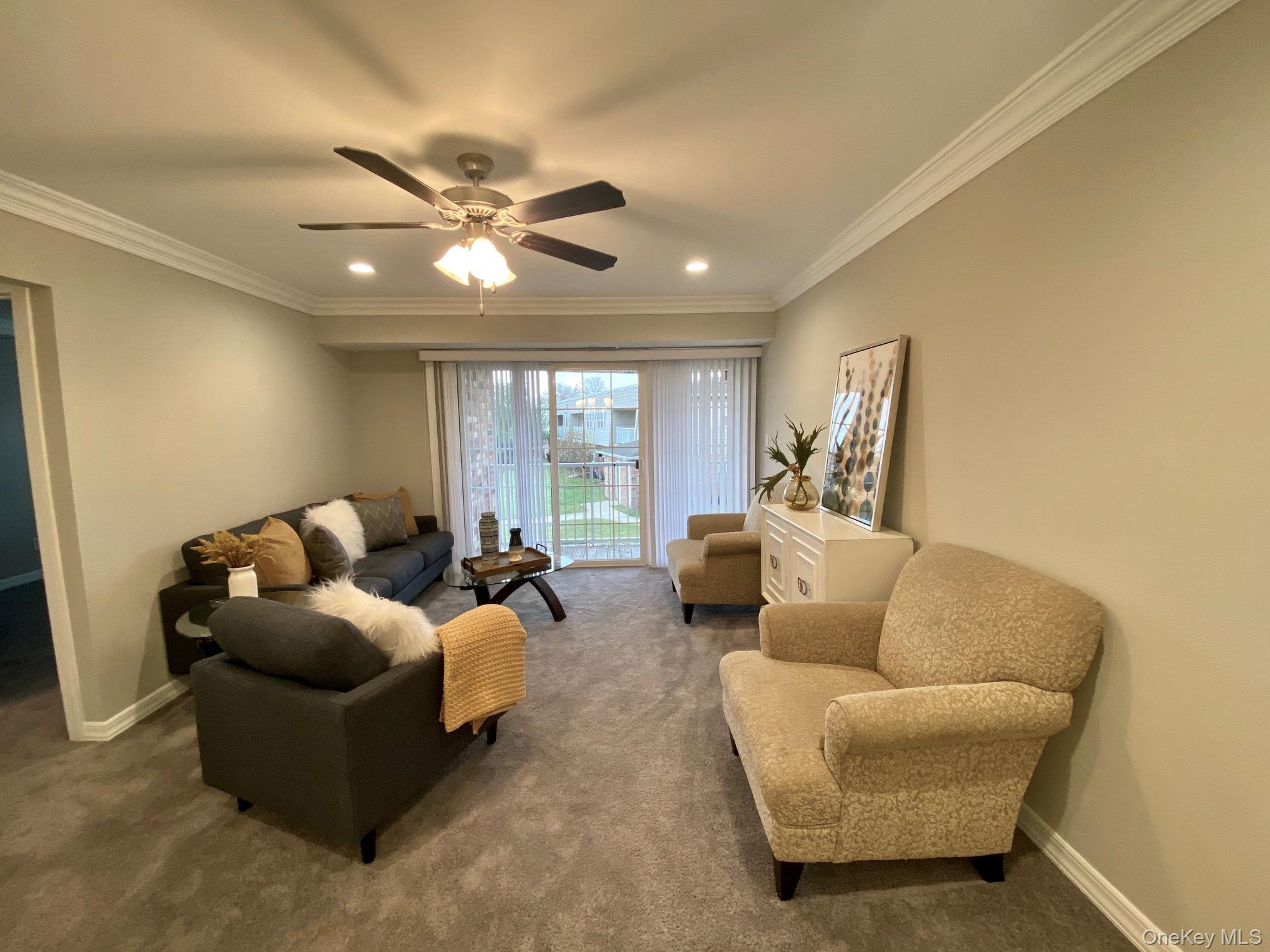 165 Westwood Drive, Unit 180 photo 4