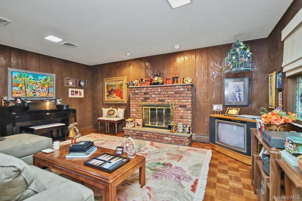 26 Westminster Drive – For Sale photo 16