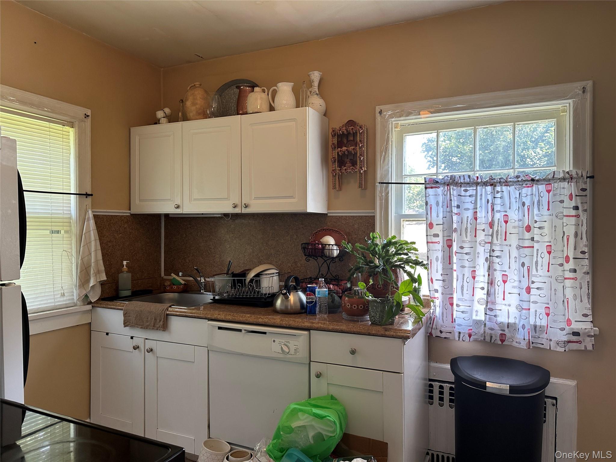 237 Windsor Highway – For Sale photo 7