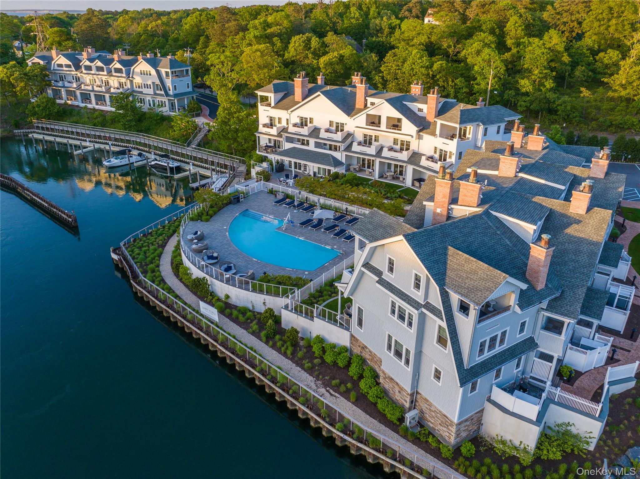 57 Old Boathouse Lane S – For Sale
