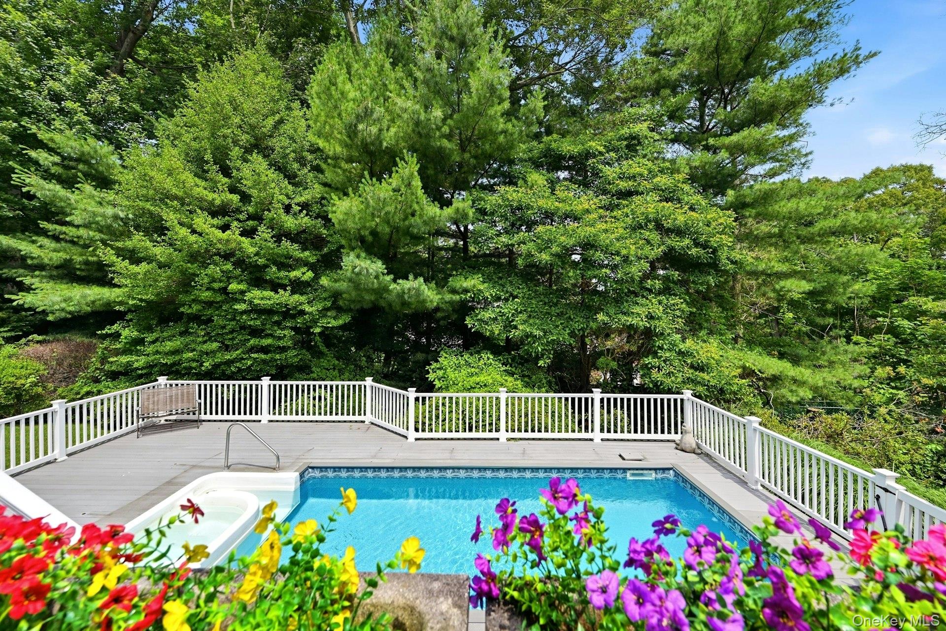 39 Upper Drive – For Sale photo 5