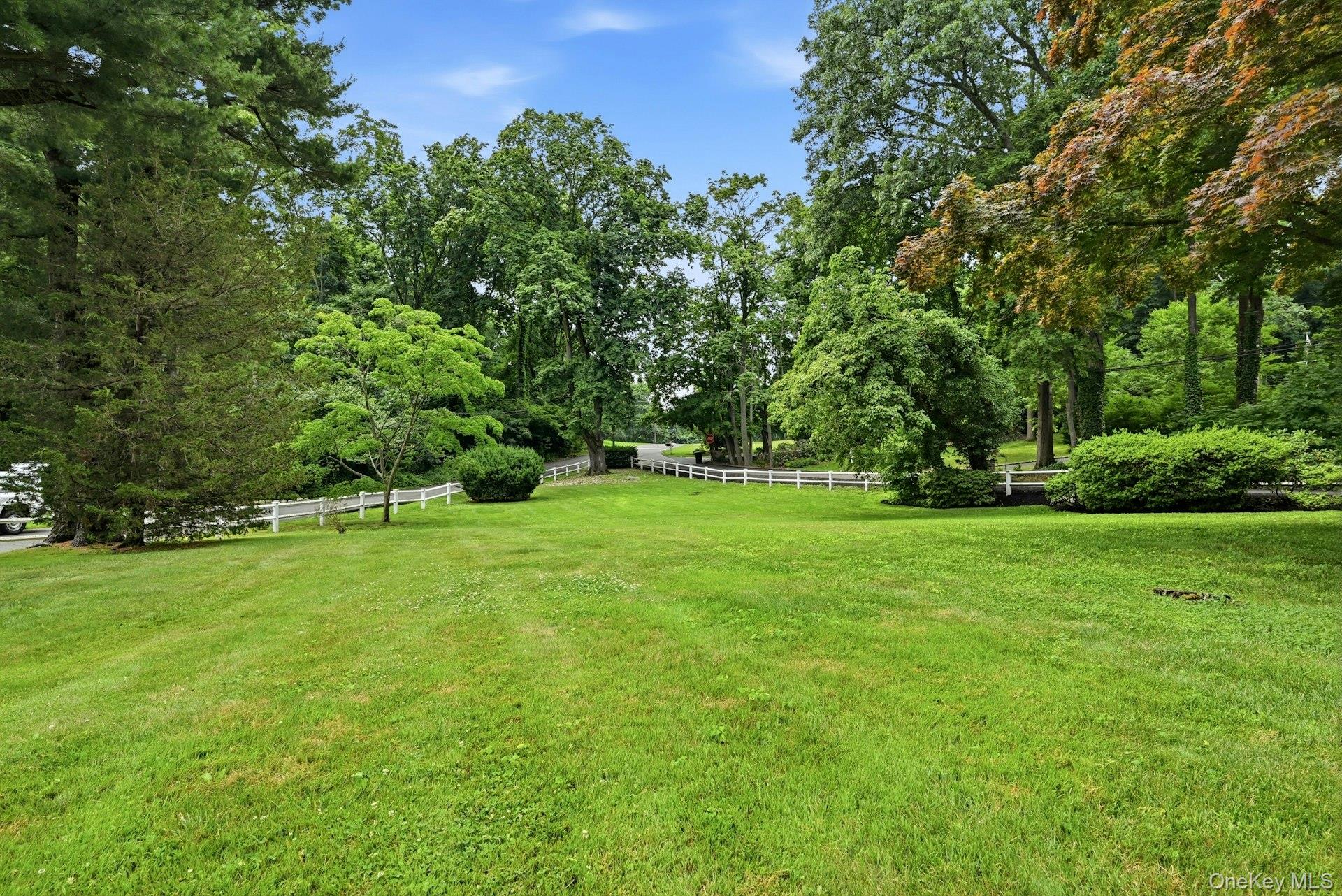39 Upper Drive – For Sale photo 25