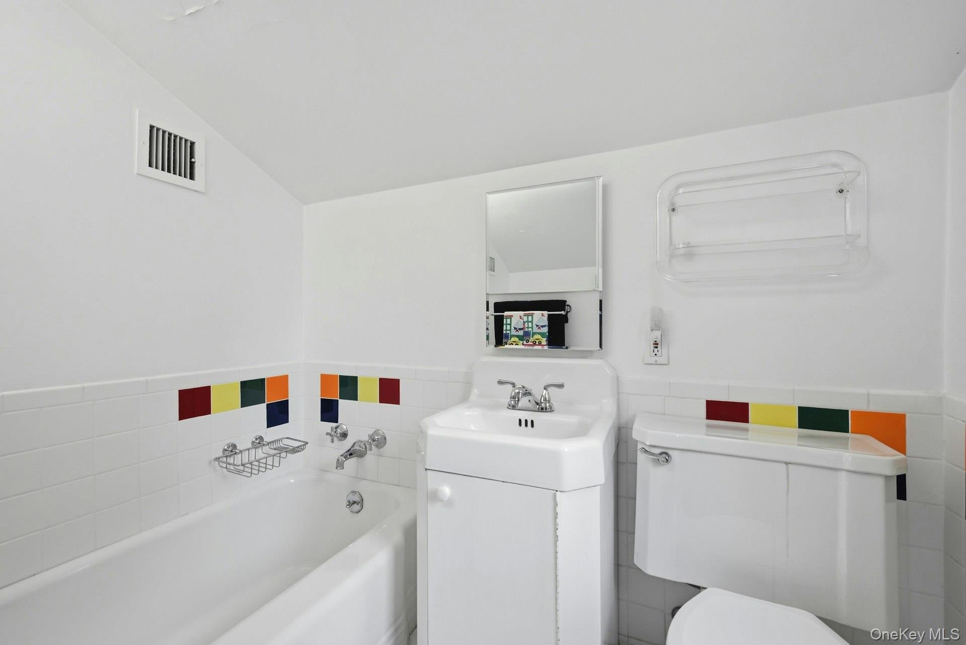 39 Upper Drive – For Sale photo 20
