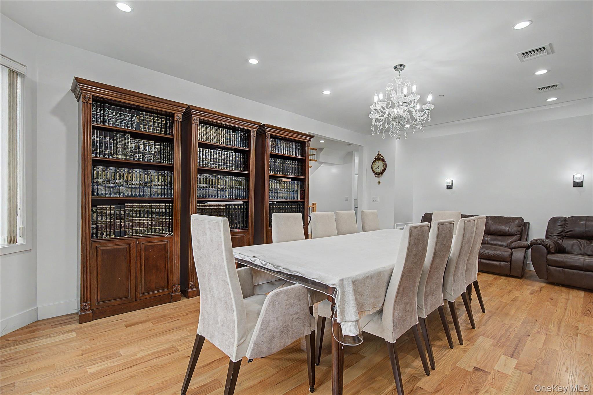 151 Blauvelt Road, Unit 214 photo 4