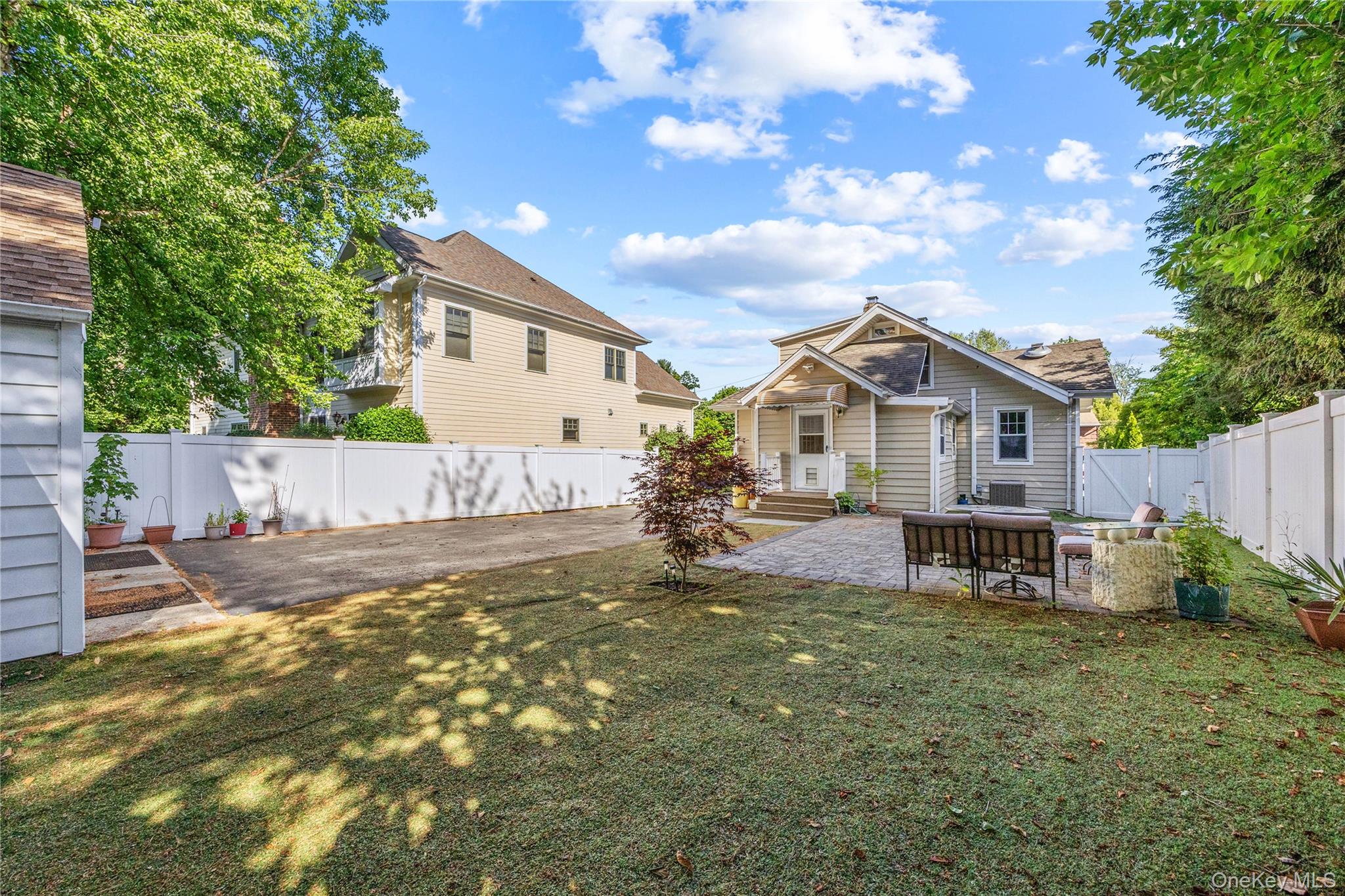 15 Pershing Avenue – For Sale photo 38