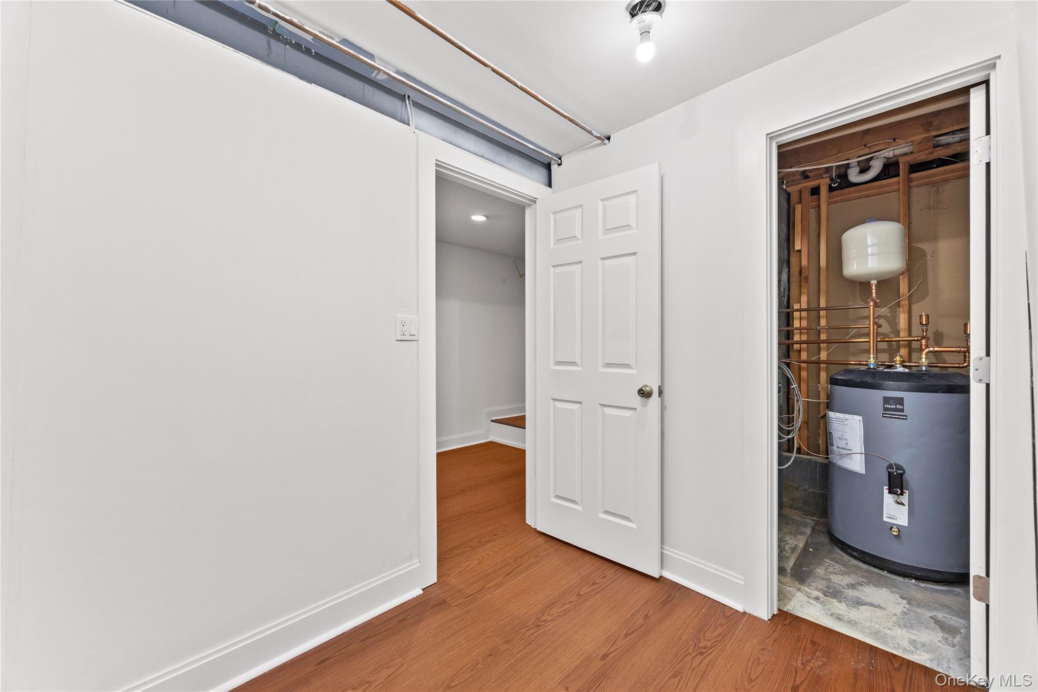 15 Pershing Avenue – For Sale photo 33