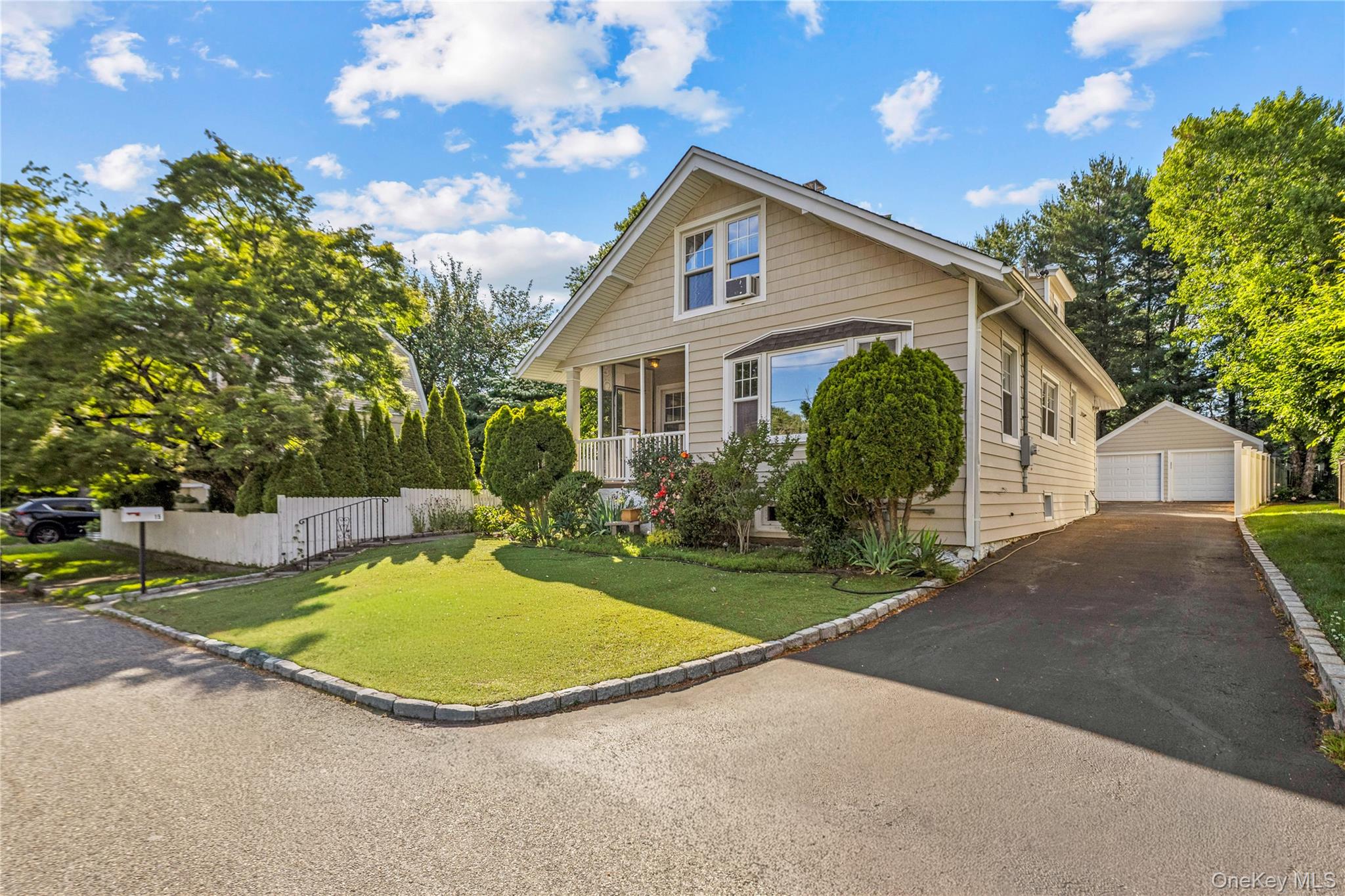 15 Pershing Avenue – For Sale photo 5