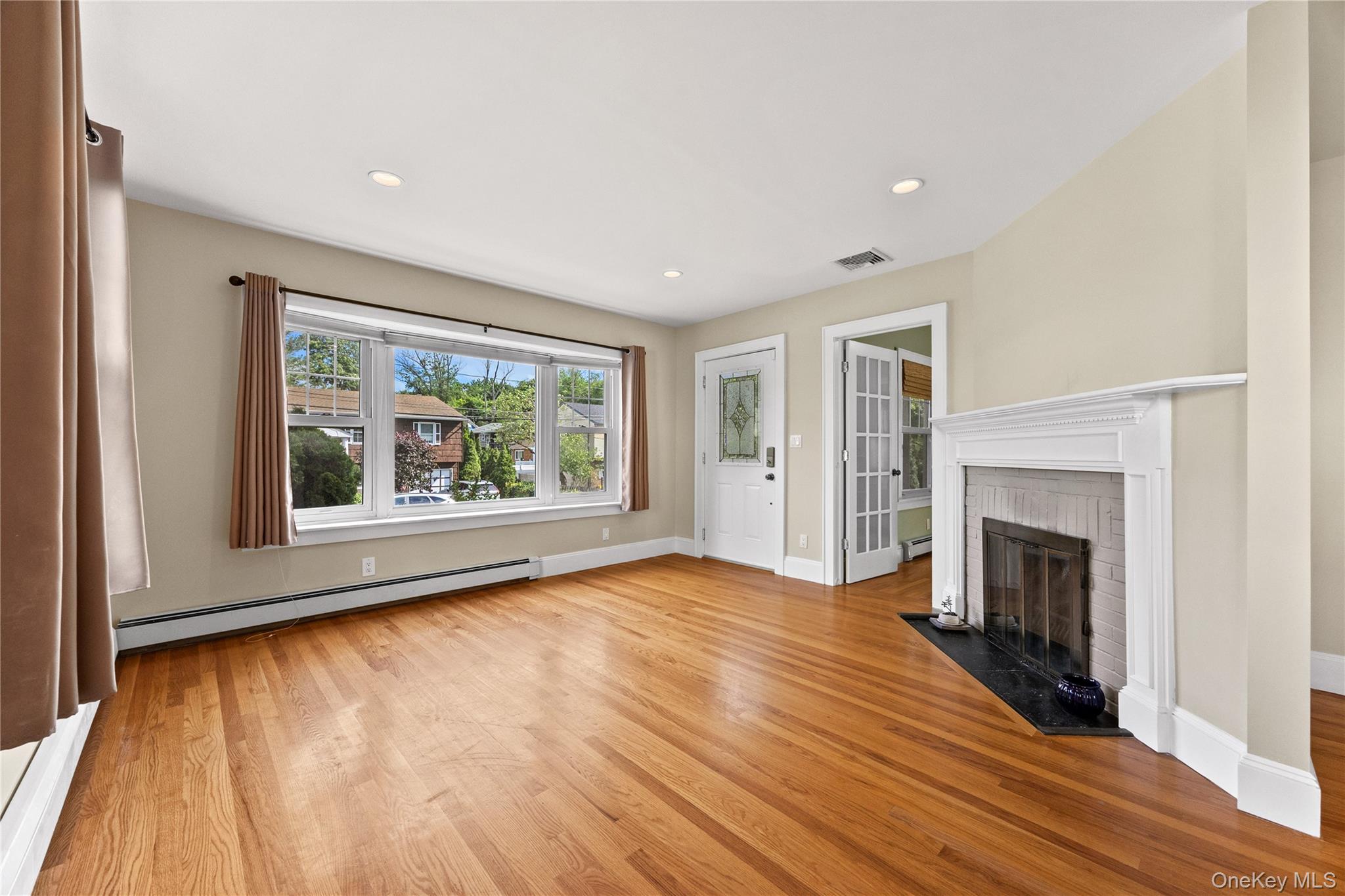 15 Pershing Avenue – For Sale photo 11