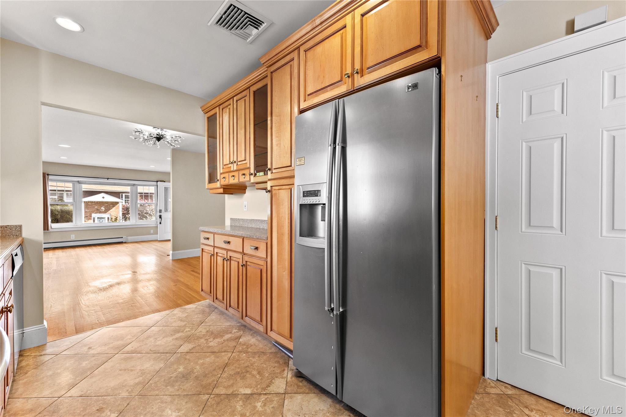 15 Pershing Avenue – For Sale photo 20