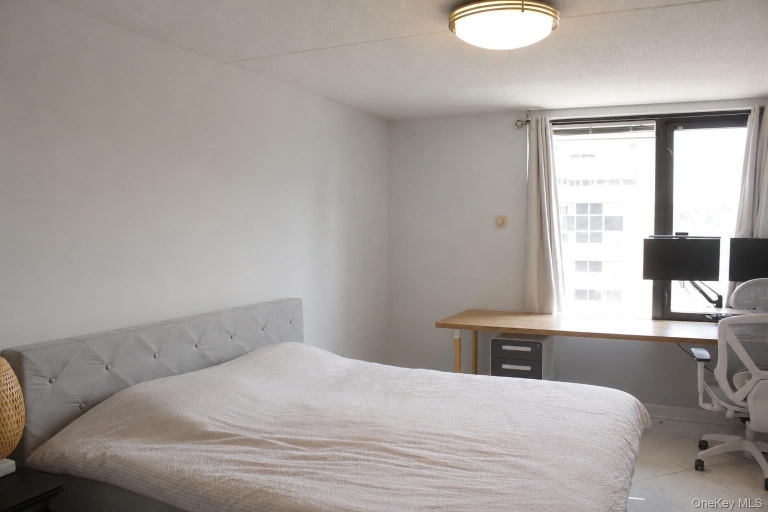 4 Martine Avenue, Unit 905 photo 7