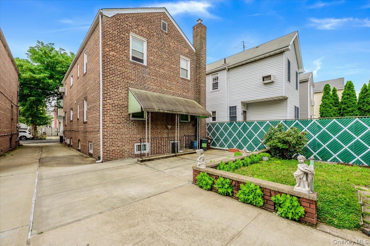 3061 Lasalle Avenue – For Sale photo 38