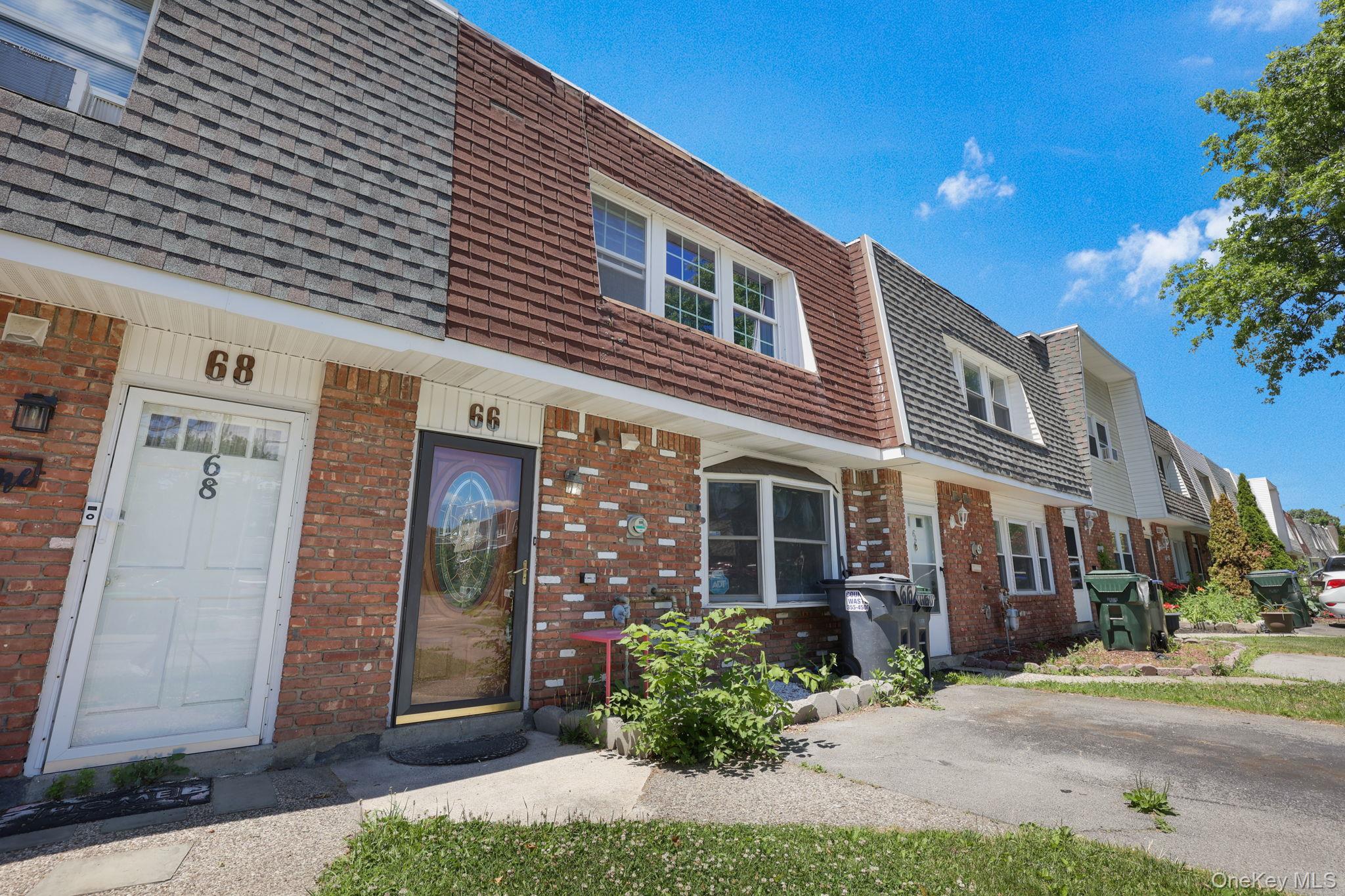 66 Patio Road – For Sale photo 3