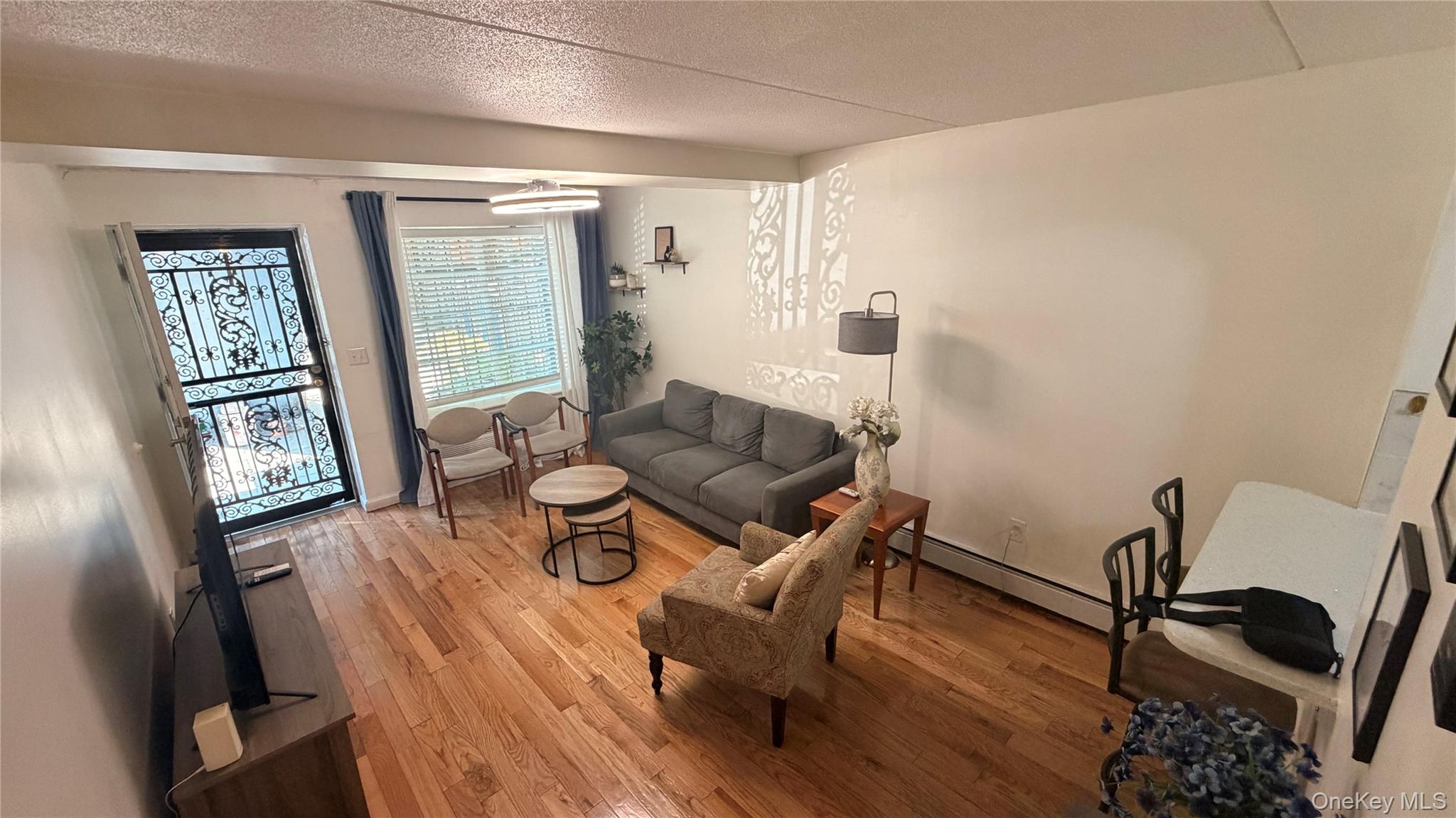 1954 Bergen Street – For Rent photo 2