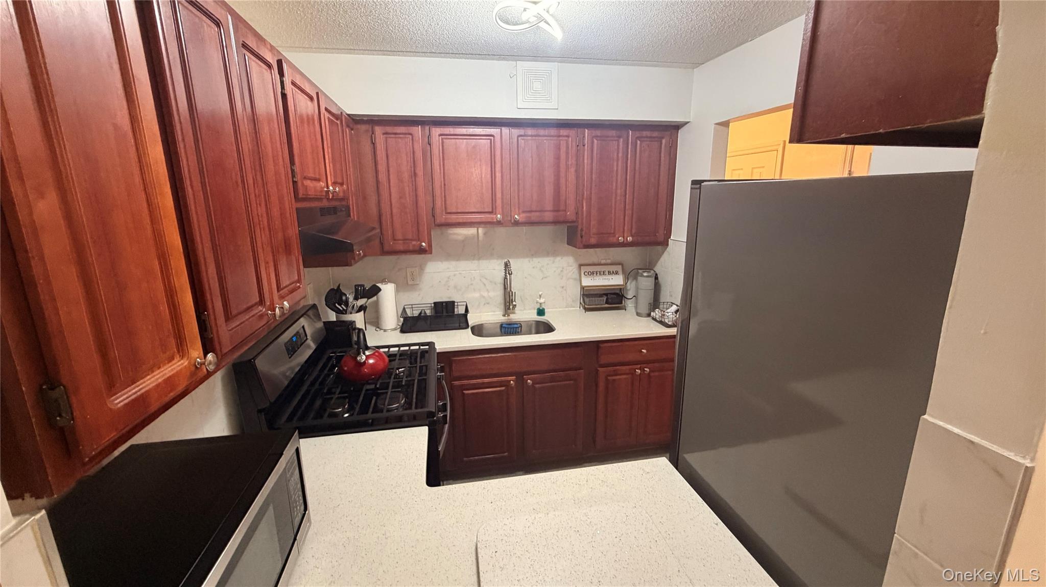 1954 Bergen Street – For Rent photo 7
