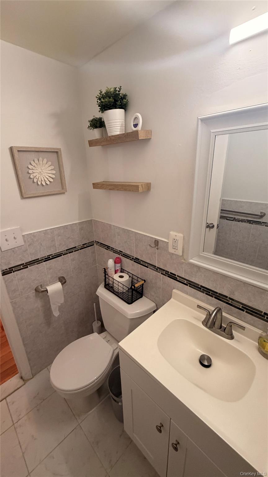 1954 Bergen Street – For Rent photo 17
