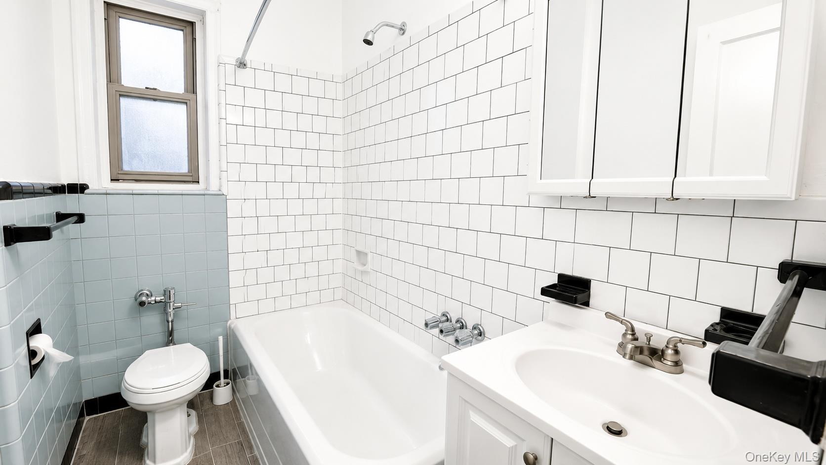 84-49 168th Street, Unit 2V photo 13