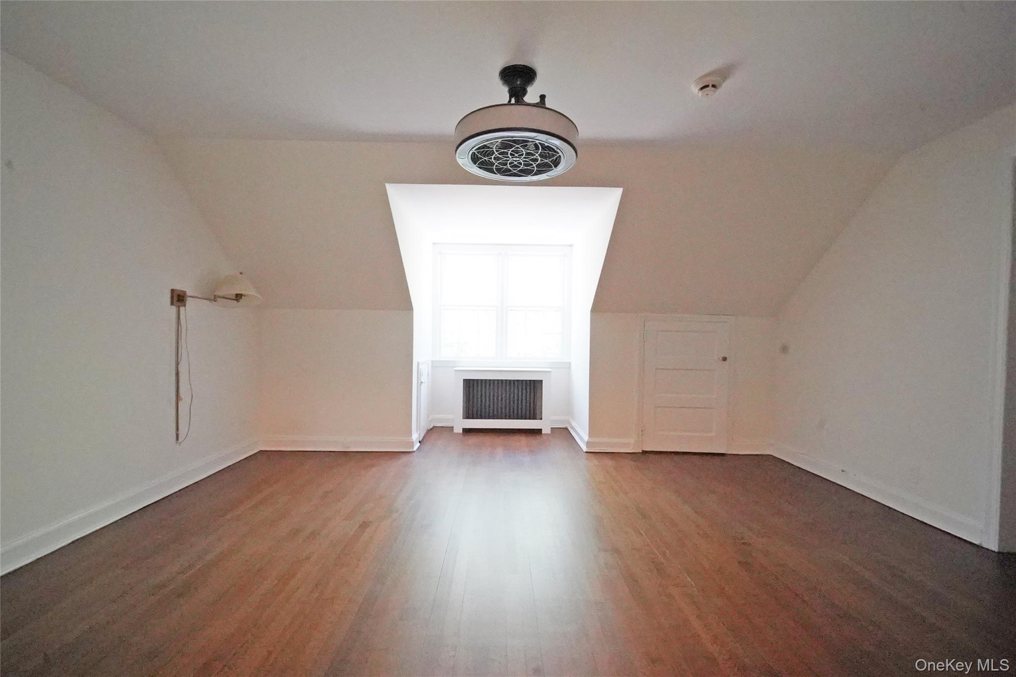 416 Ridgeway – For Rent photo 12