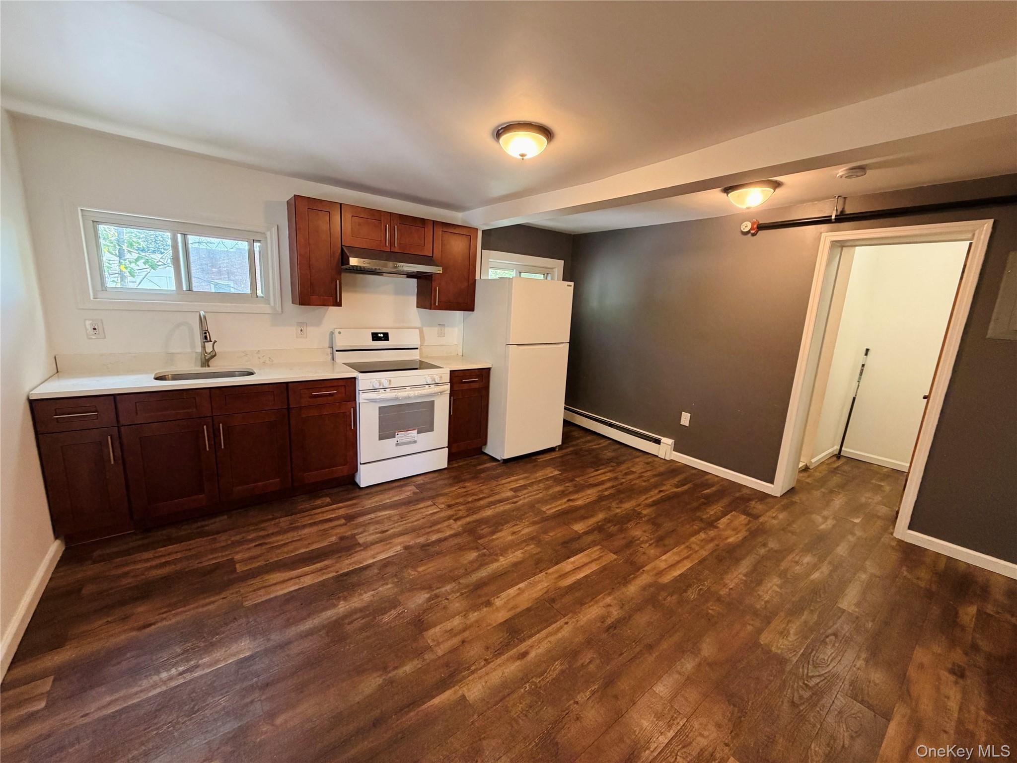 125 Wickham Avenue, Unit 3B photo 2