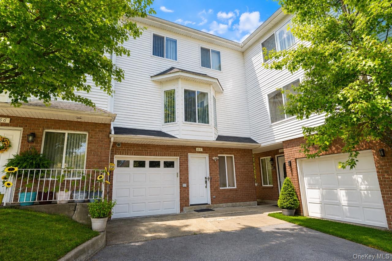 64 Amanda Court – For Sale photo 3