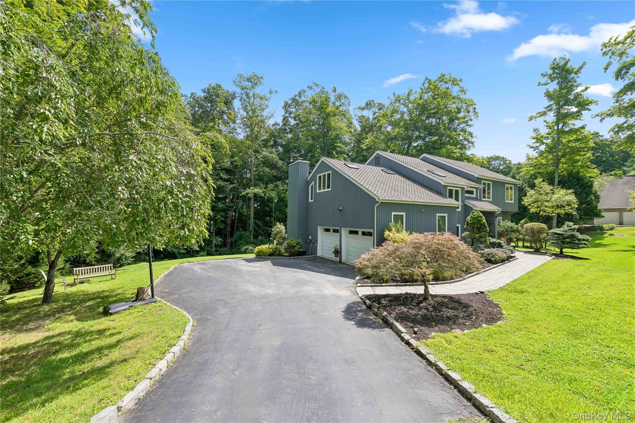 11 Cobbling Rock Drive – For Sale photo 31