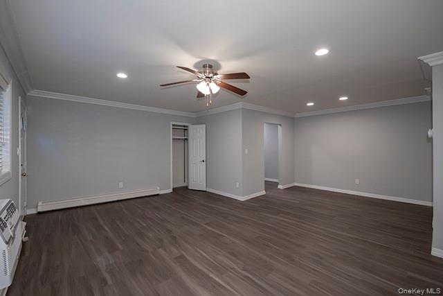 327 Brook Avenue, Unit 327-1A photo 4