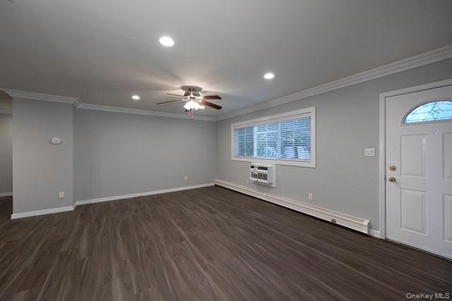 327 Brook Avenue, Unit 327-1A photo 3