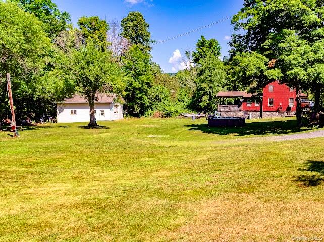 4 Tow Path Road – For Sale photo 11