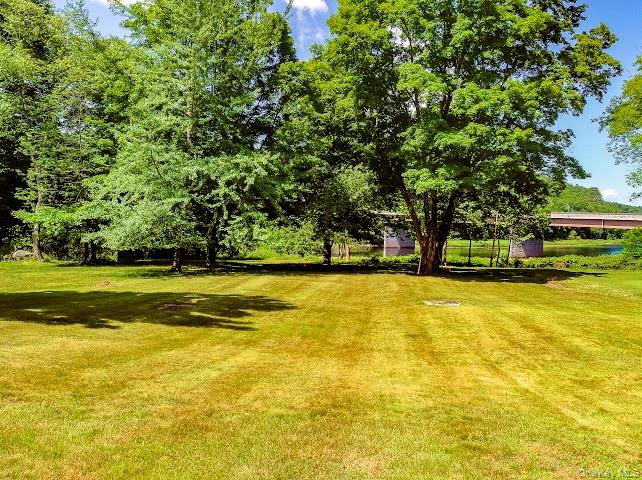4 Tow Path Road – For Sale photo 14