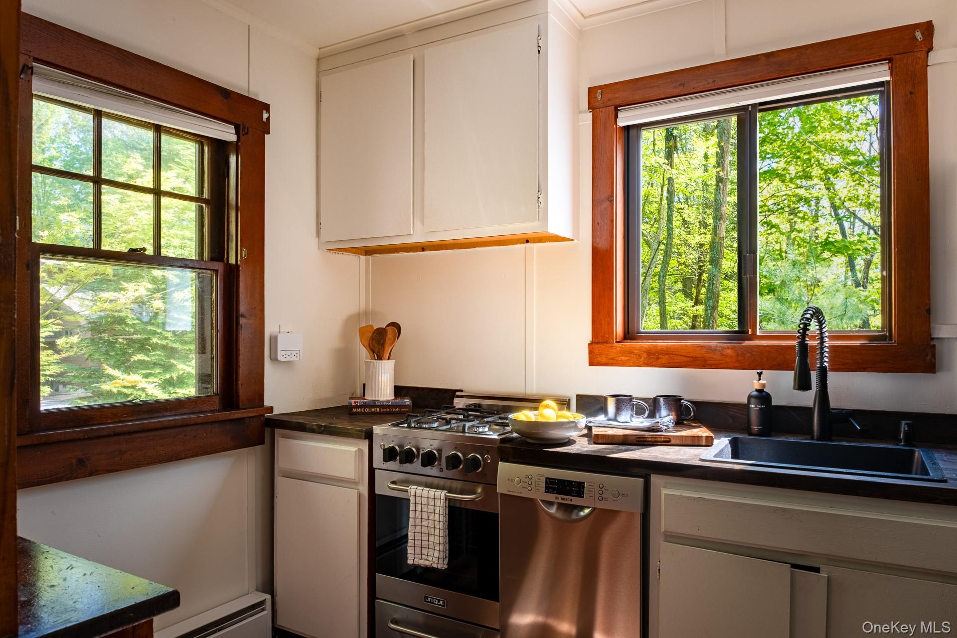 18 W Mitchell Street – For Sale photo 13