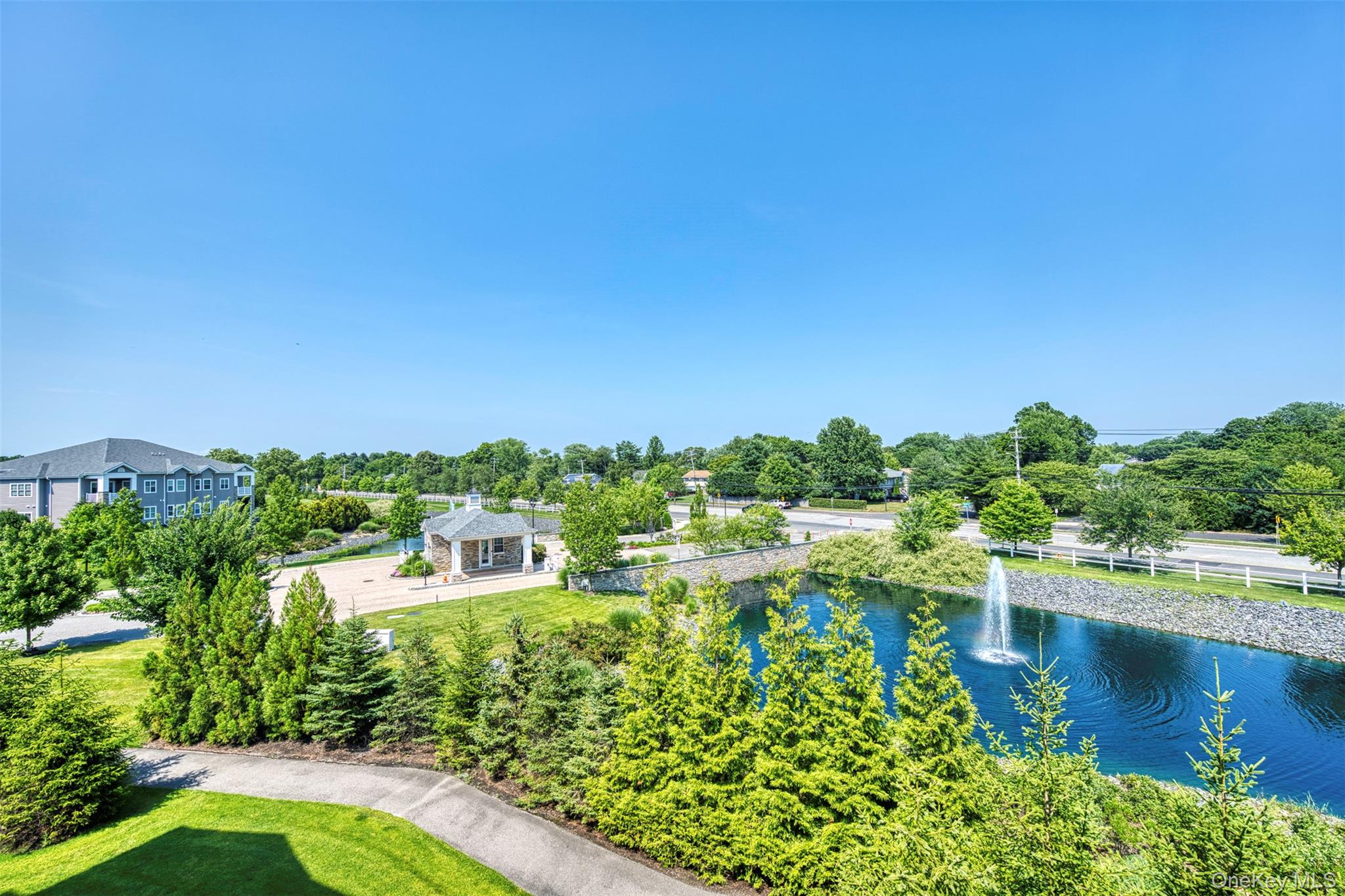 178 Summer Circle – For Sale photo 2