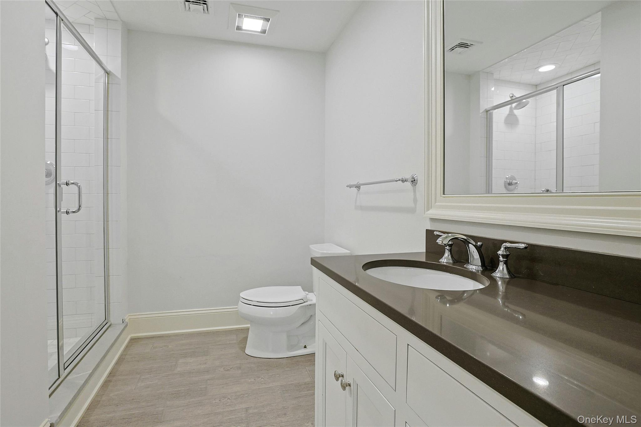 10 Cider Mill Circle – For Sale photo 32