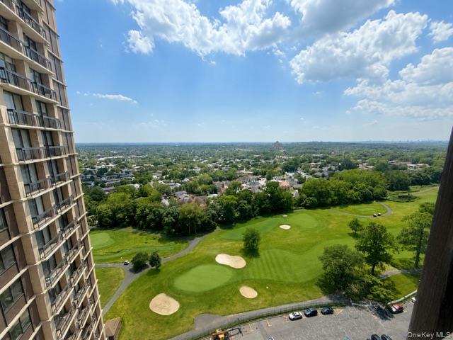 27010 Grand Central Pky, Unit 22R photo 17