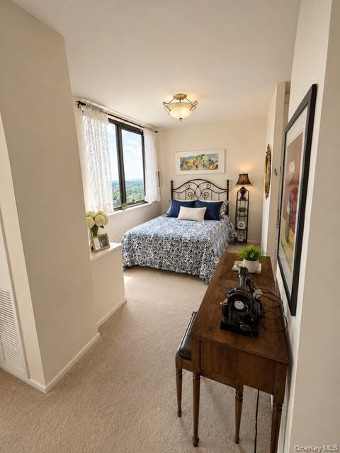 27010 Grand Central  Pky, Unit 22R photo 8