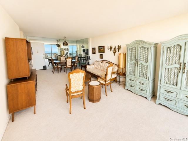 27010 Grand Central  Pky, Unit 22R photo 6