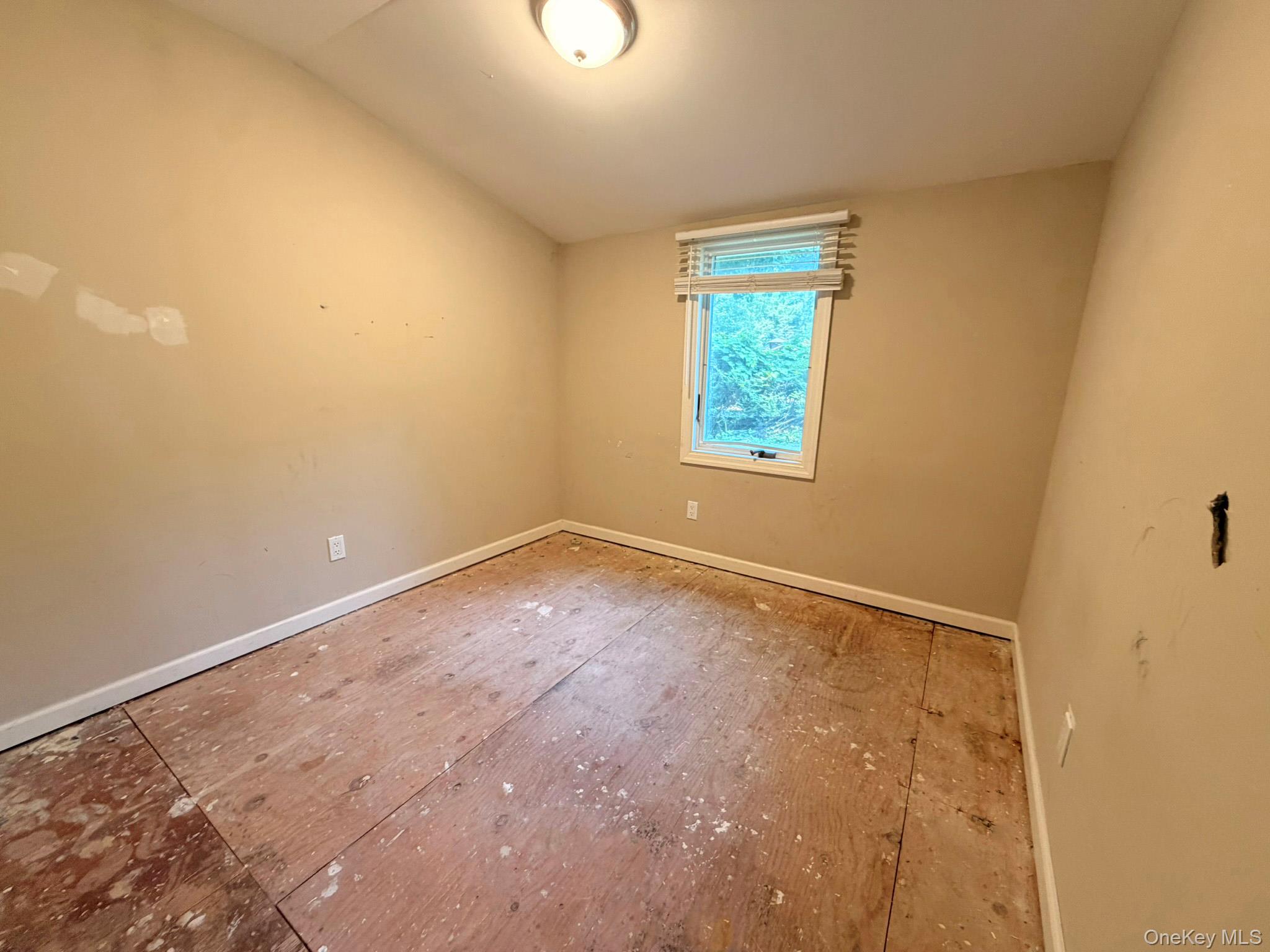 93 Lynbrook Drive – For Sale photo 11