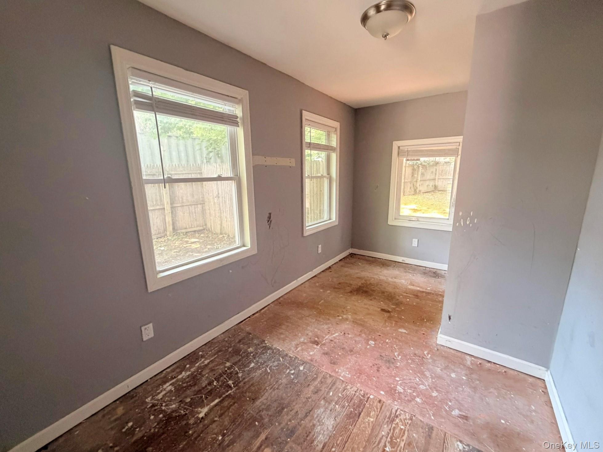 93 Lynbrook Drive – For Sale photo 15