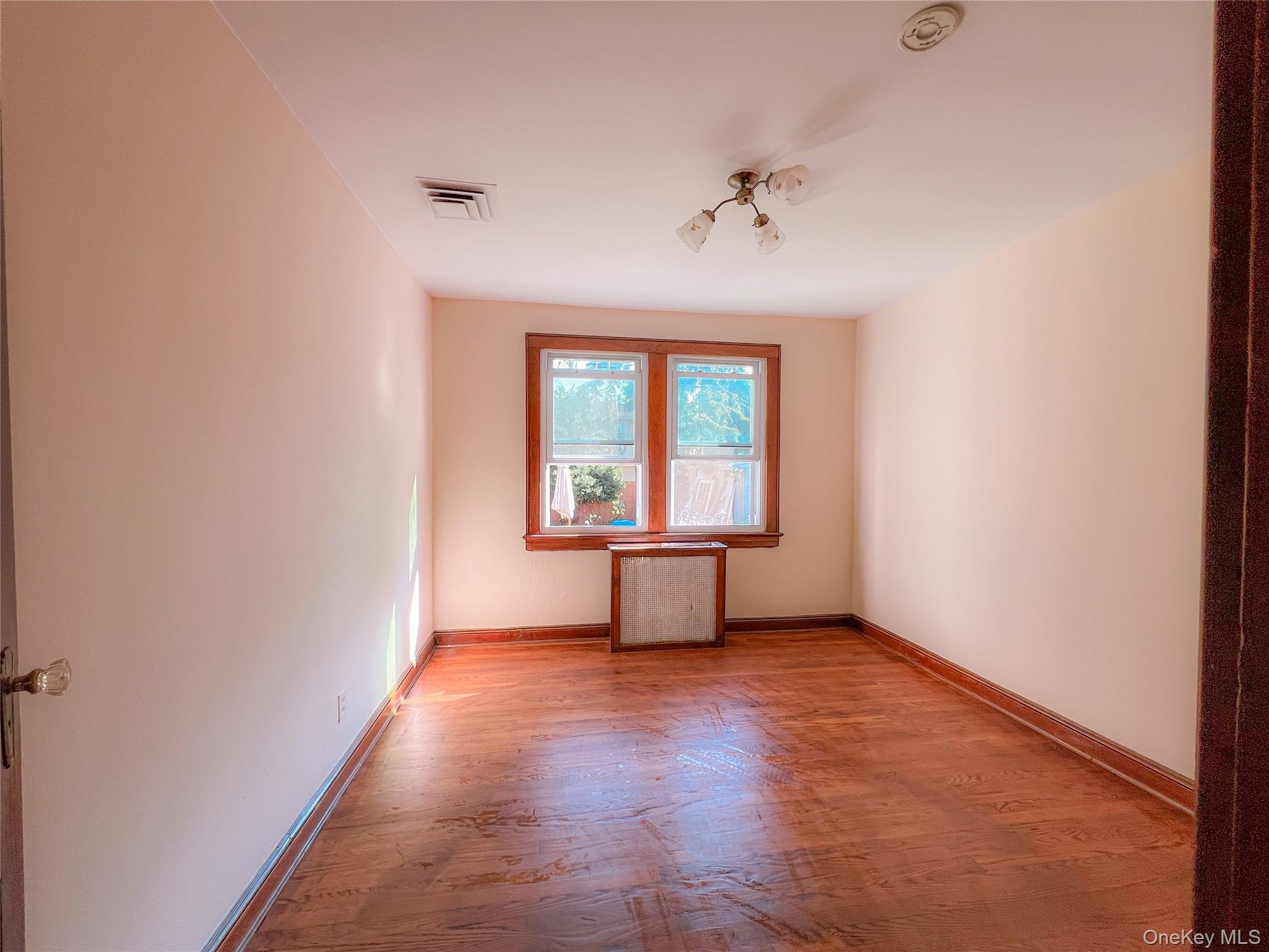 109 L Street – For Rent photo 8