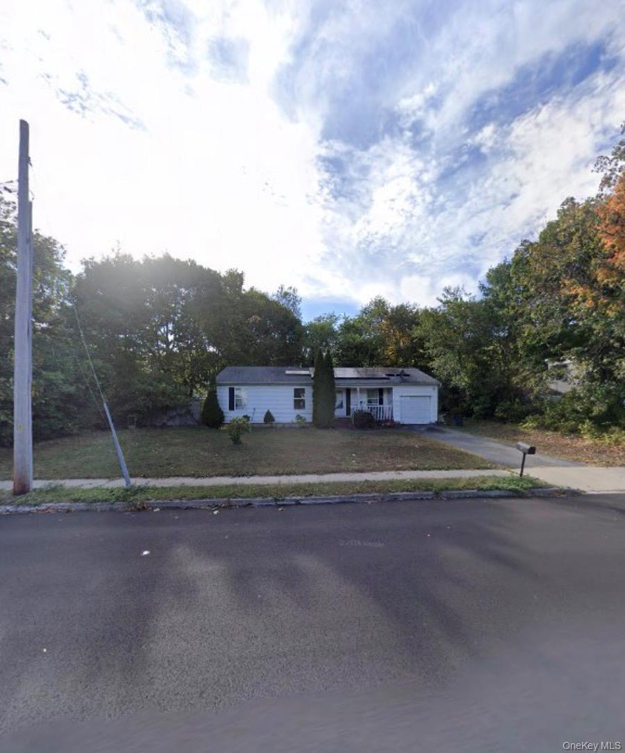 316 Leaf Avenue – For Sale photo 3