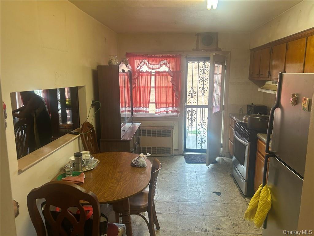 10120 Avenue J – For Sale photo 14