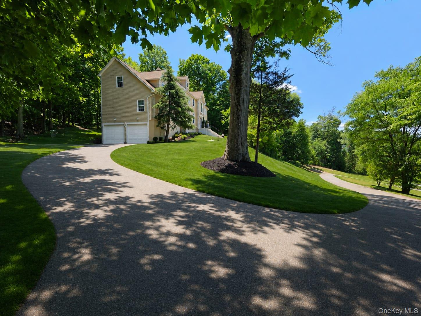 8 Brian Court – For Sale photo 3